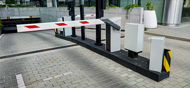 Custom Gate Design & Integration Olney